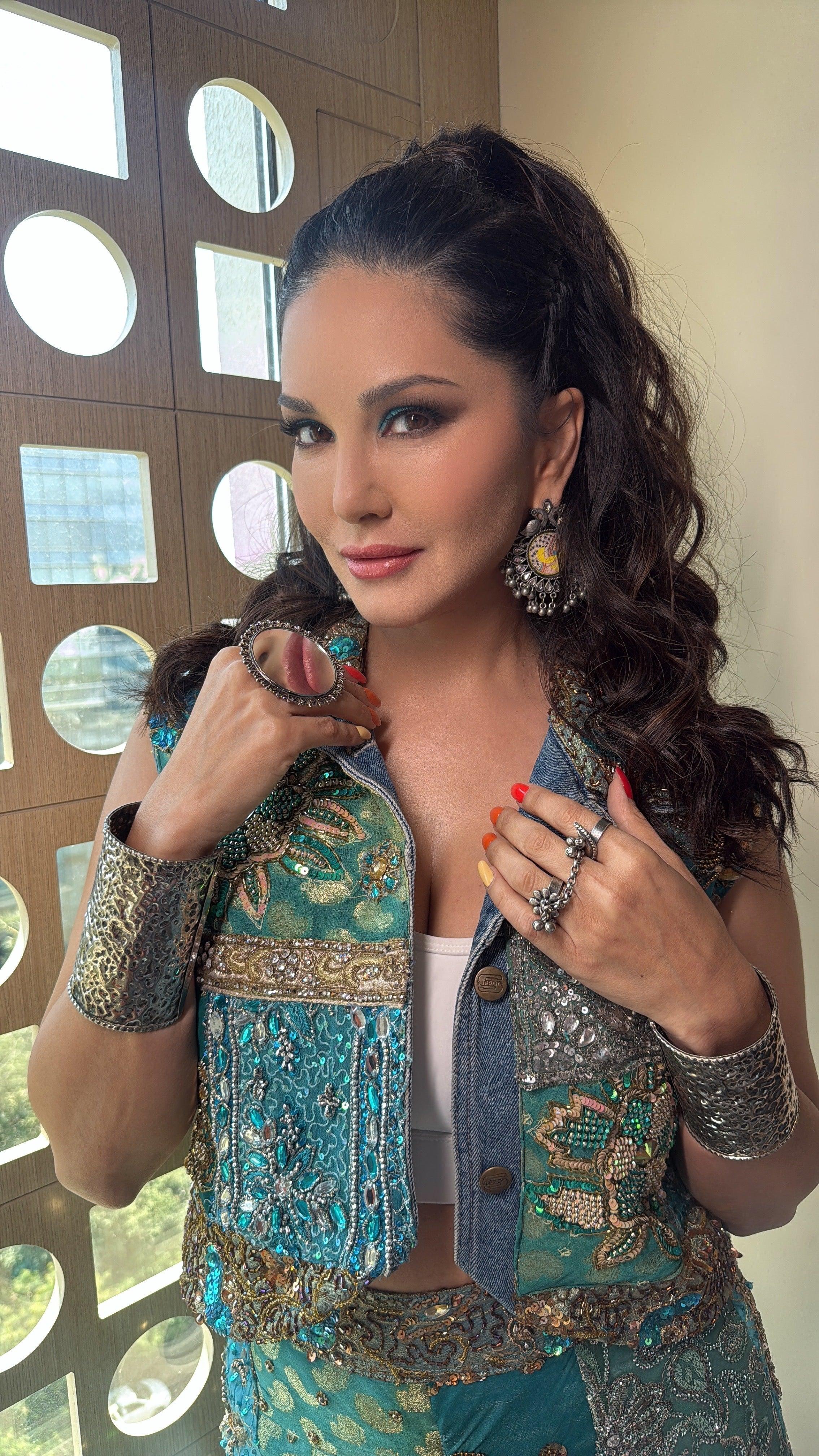Banjara Trail x Sunny Leone: A Custom-Made Fit That Defines Cool Elegance - banjaratrail