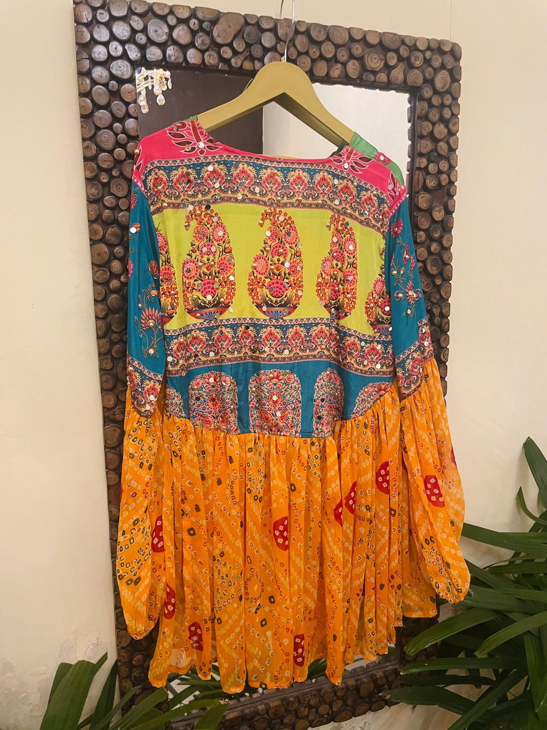 Garba Grace - fusion top