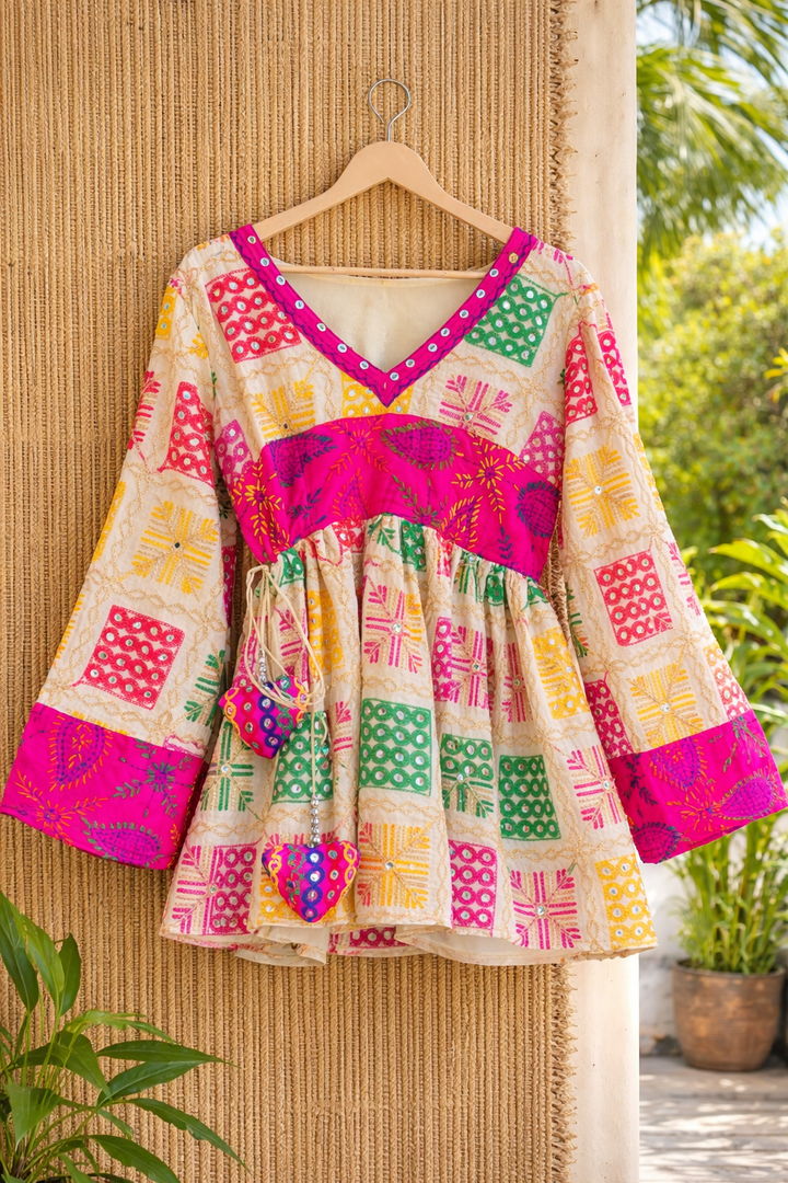 The Phulkari Mini