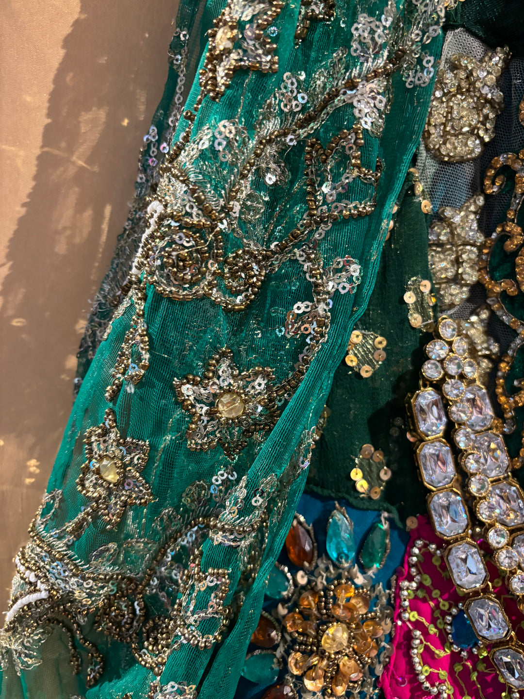 Emerald Enigma Handcrafted Fusion Set