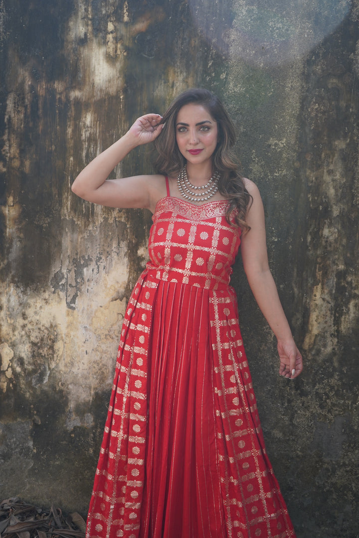 ‘Jalsa’-Dola Silk Maxi