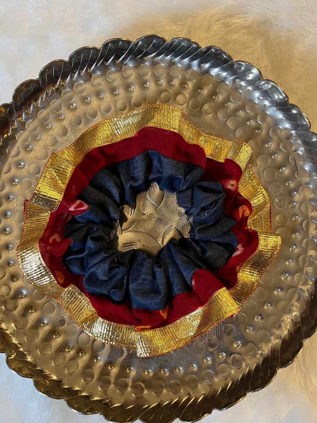 Lalima Festive Scrunchie | Bandhani Oversized Bun Wrap - banjaratrail