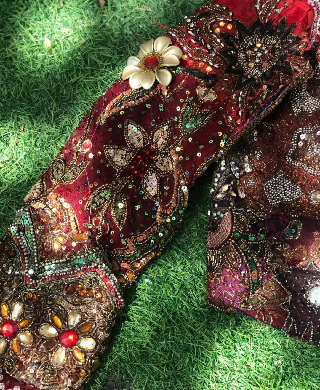 Zohra Vintage Velvet Blouse – Hand-Embroidered Heirloom Piece - banjaratrail