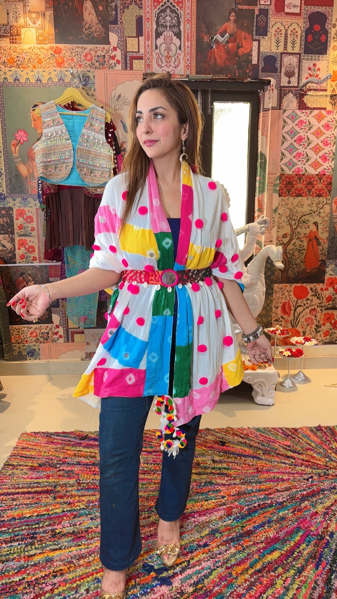 Multistyle Bandhani Patchwork Stole with Belt