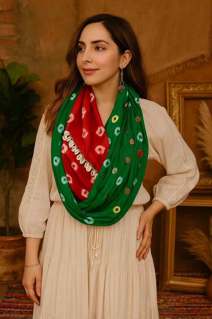 Bandhani Cowrie & Mirrorwork Scarf – Red & Green Festive Edit