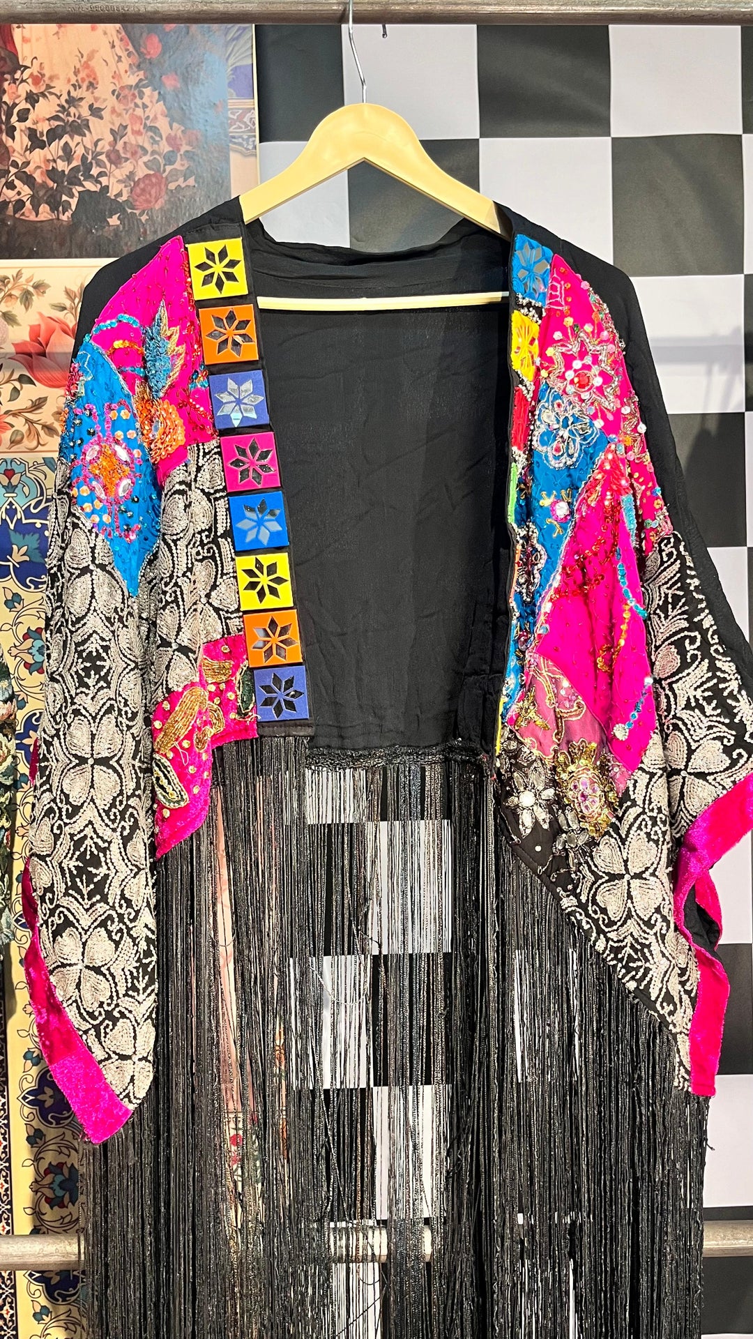 LIMITED !! Boho Fringed shrug