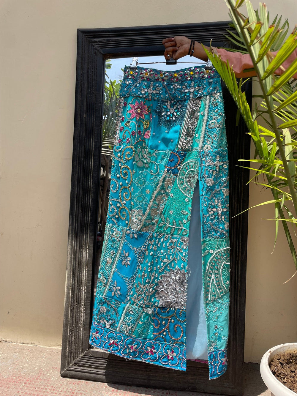 Blue embellished skirt - banjaratrailBlue embellished skirt35196936