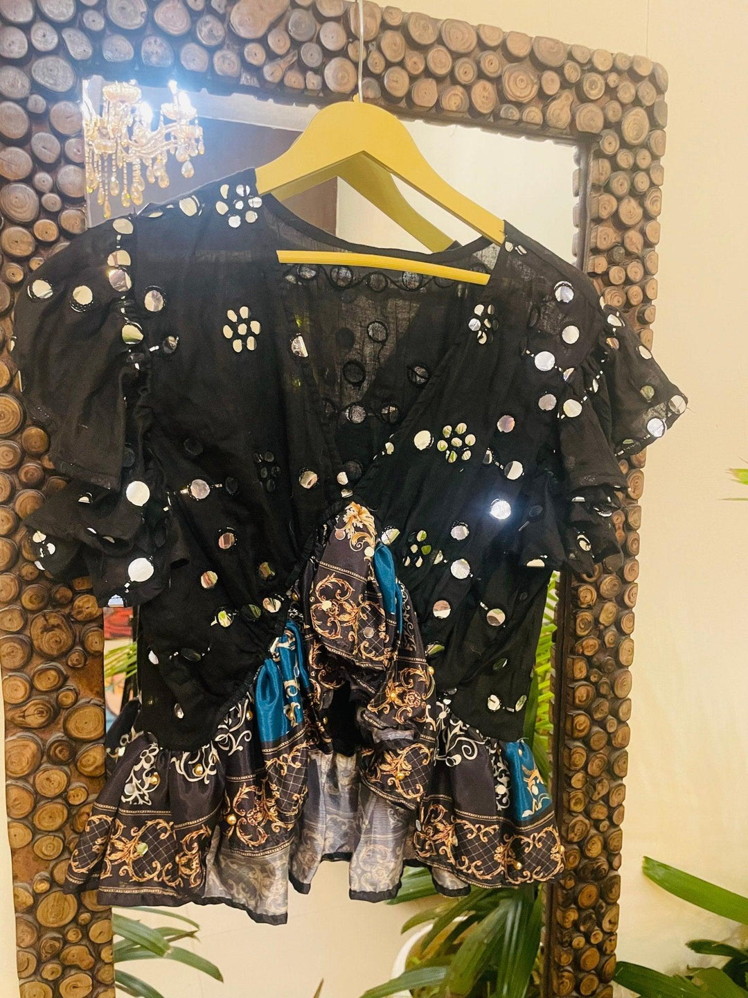 Dhak Dhak Diva Top - banjaratrail