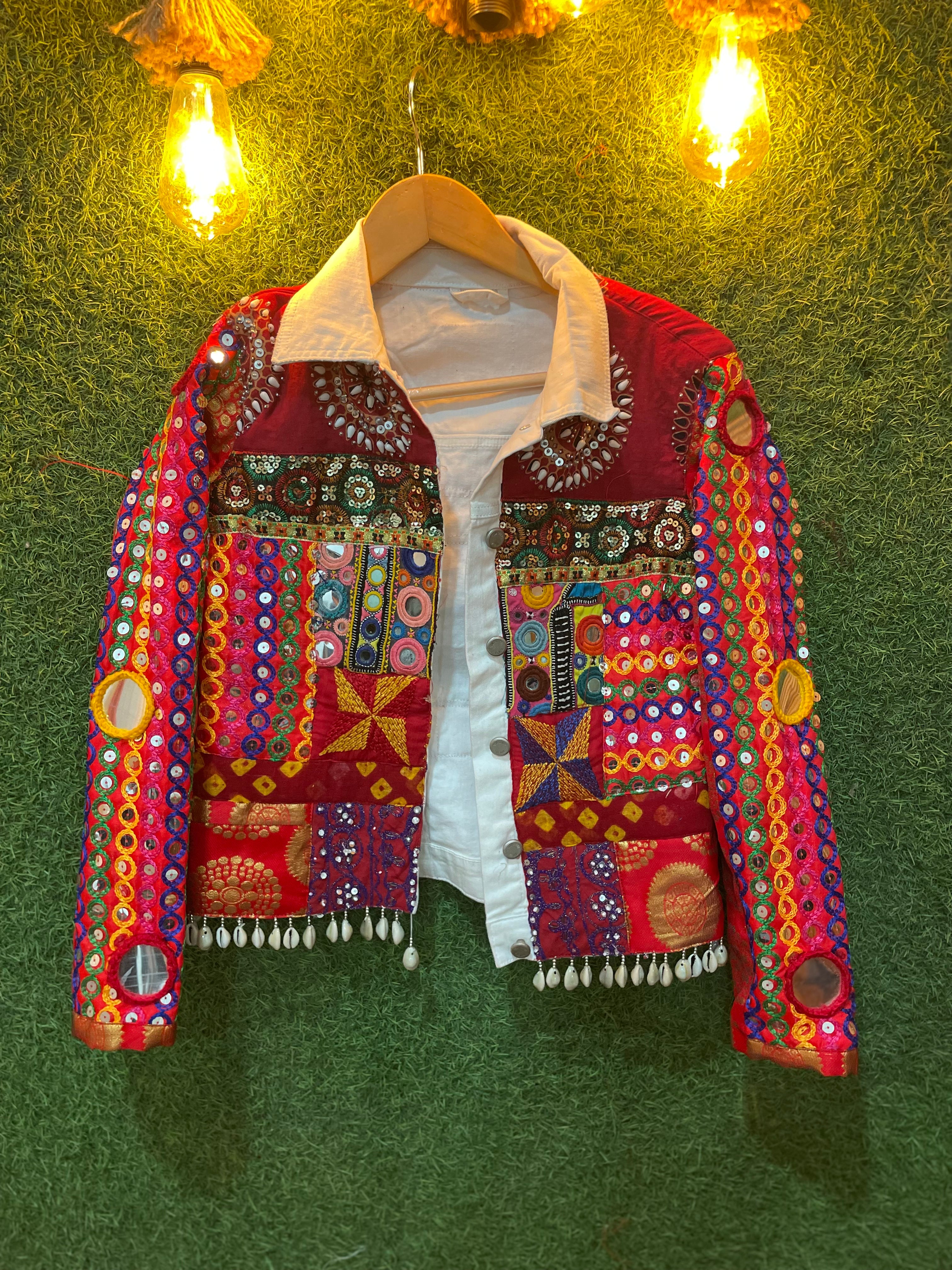 Lalpari Banjara crop jacket - banjaratrail