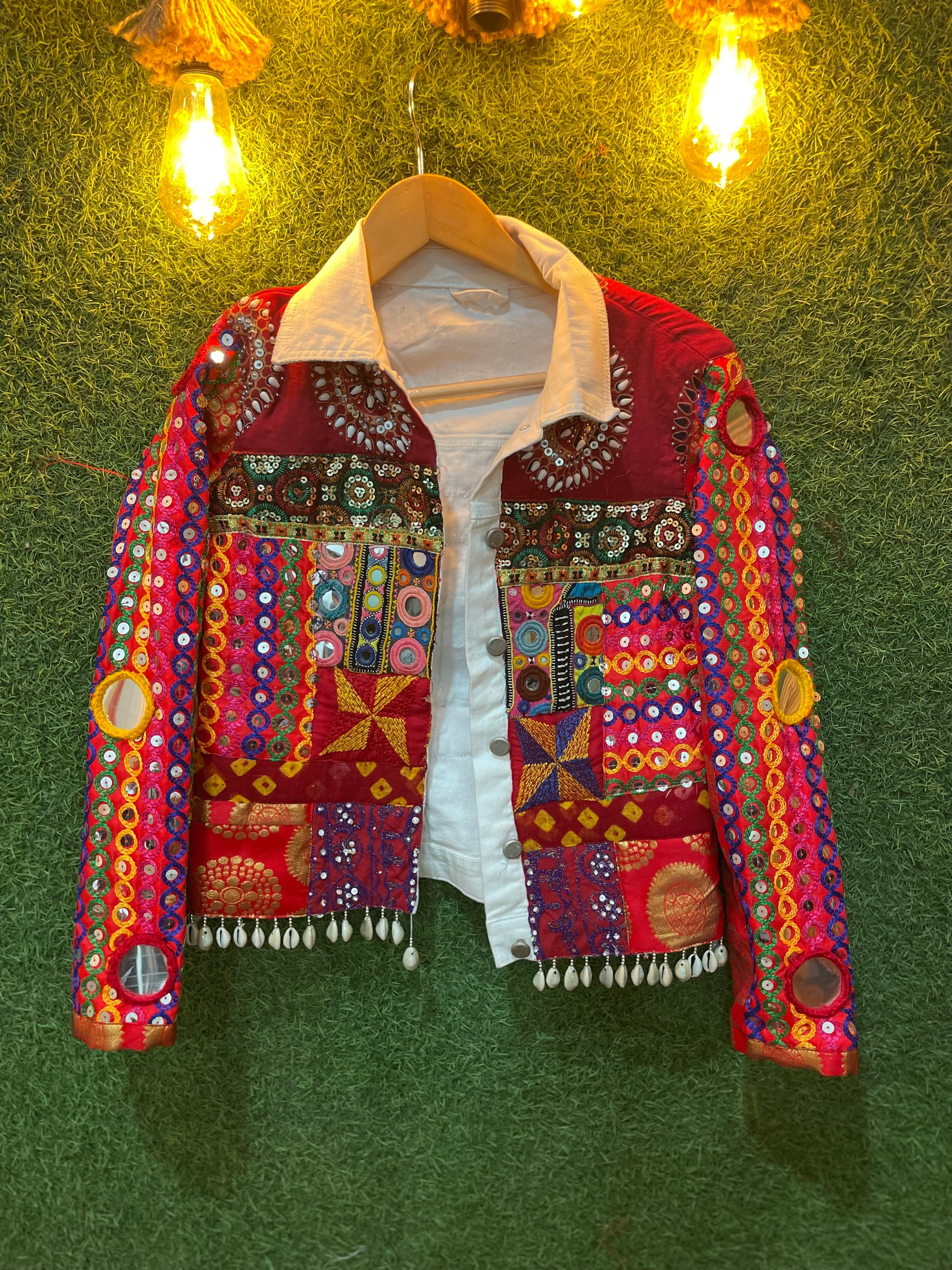 Lalpari Banjara crop jacket - banjaratrail