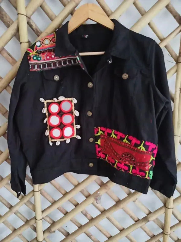 Black short patchwork jacket
