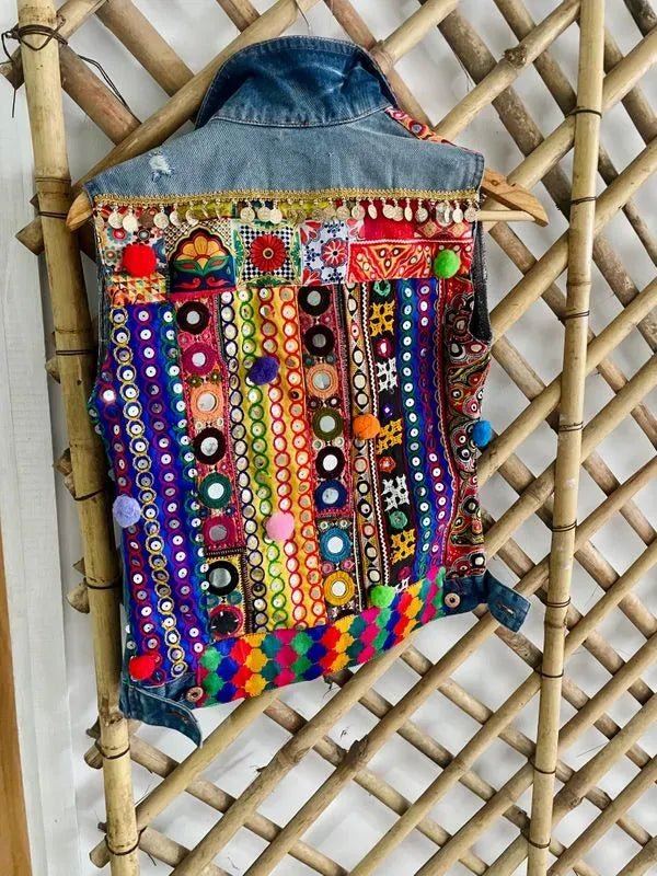 Sleeveless distressed pom pom jacket - banjaratrailSleeveless distressed pom pom jacket41157420
